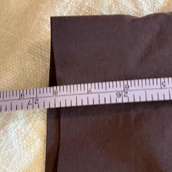 Athleta recycled plastic pants - Picture 9 of 9